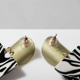 Серьги акрил Квадрат с изогнутыми кругами, цветные - Queen fair фото 3