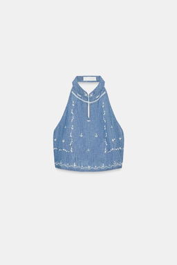 TOP HALTER BORDADOS / Azul claro