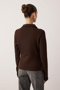 Siyah Cizgili Polo Yaka Agrafl? Ftited/Vucuda Oturan Esnek Orme Bluz TWOAW26BZ00038 - Trendyolmilla фото 8