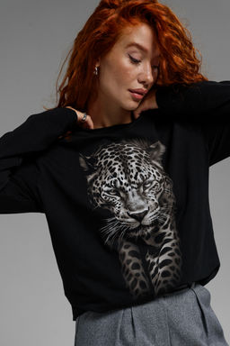 8513 Футболка с длинным рукавом женская