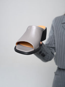Сабо натуральная кожа серые