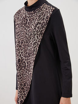Dik Yaka Leopar Desenli Kad?n Tesett?r Mayo Tak?m?