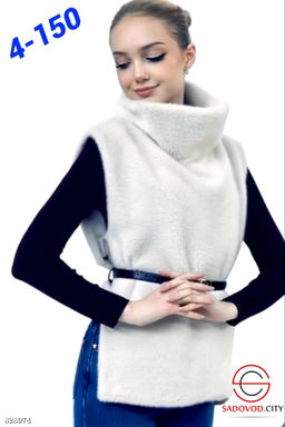 Манишка из искусственного меха