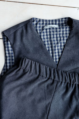 Костюм брючный вельветовый с жилеткой 399GRY