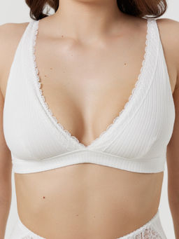 Бюстгальтер женский белый