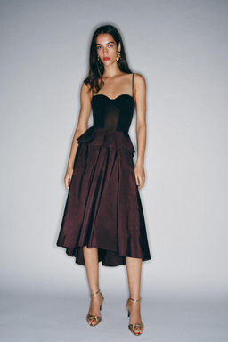 FALDA MIDI VOLUMEN / Burgundy
