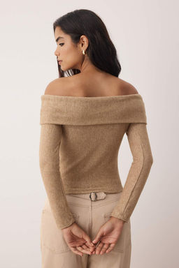 Bej Yumos Carmen Yaka Fitted/Vucuda Oturan Orme Bluz TWOAW26BZ00081