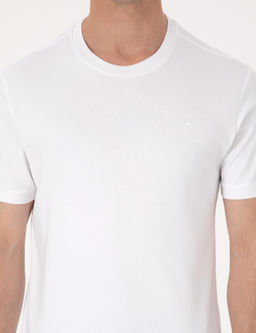 Beyaz Regular Fit %100 Pamuk Bisiklet Yaka Basic T-shirt
