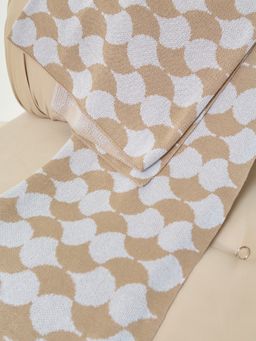 Плед вязаный жаккардовый с рисунком