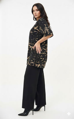 Женский костюм с брюками и футболкой 411