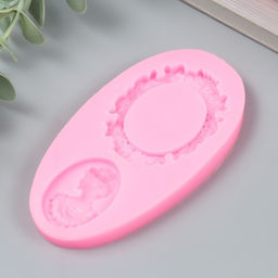 Молд силикононовый «Ажурная рама и кабашон с дамой» 0,9 х 9,2 см