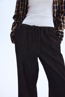 Pantal?n denim con cord?n de ajuste Feather Soft - H&m фото 9