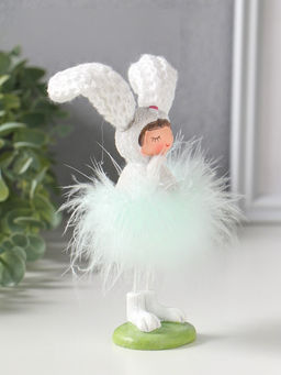 Фигурка полистоун Малышка-зайка пушок стесняшка, 4.5?4?18 см