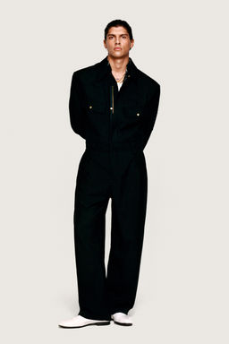 MONO OVERSIZE FIT WILLLY CHAVARRIA X ZARA / Negro