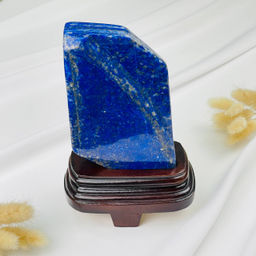 Срез Лазурита на подставке - Радуга самоцветов фото 3