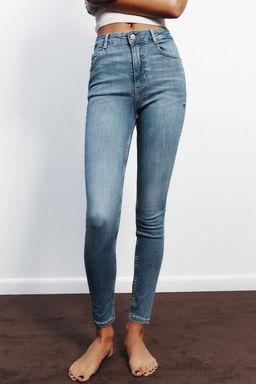 TRF SCULPT HIGH-WAIST JEANS - Zara фото 42