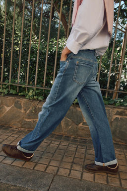 Z.07 RELAXED FIT HIGH-WAIST JEANS WITH TURN-UP HEMS - Zara фото 14