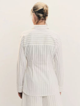 Льняная рубашка в полоску с декоративной пряжкой / Zarina  фото 6