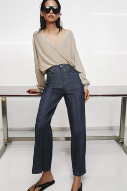 JERSEY CON LANA ESCOTE PICO / Arena / Vigor? - Zara фото 3