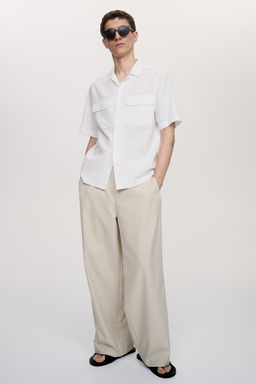 Camisa cargo en mezcla de lino Regular Fit