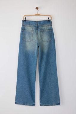 Mavi Yuksek Bel Kemerli Genis Paca Wide Leg Jeans TWOAW26JE00034 - Trendyolmilla фото 7