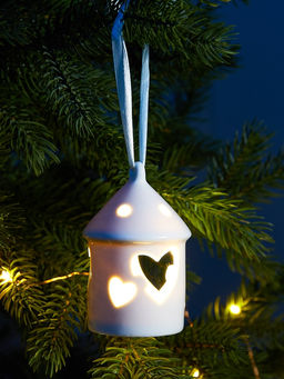 Светодиодная фигура «Дом с сердцем», 9.3×6×6 см, 1 LED, керамика, от батареек LR44×3 шт., тёплый белый свет