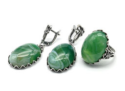 Кольцо Серьги с агатом тонированным, цв.зеленый размер 17