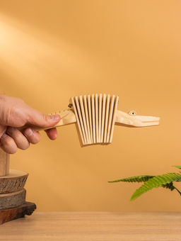 Сувенирный музыкальный инструмент трещотка Ящерица, 25?8?4 см - Simaland фото 6