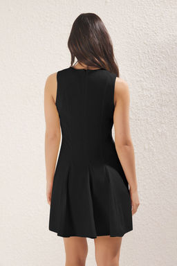 TRENDYOLMILLA Lacivert Cizgili Etegi Belden Ac?lan Bisiklet Yaka Mini Poliviskon Dokuma Elbise TWOAW25EL00244  фото 4