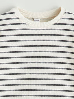 ?izgili Uzun Kollu Erkek ?ocuk Ti??rt