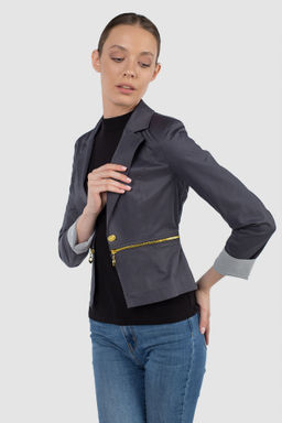 Ветровка жакет