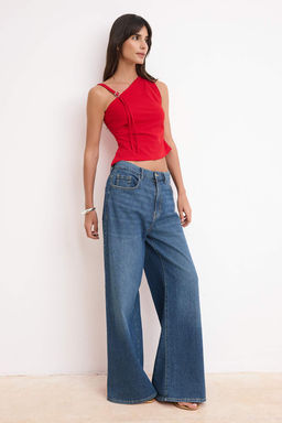 K?rm?z? Fitted/Vucuda Oturan Asimetrik Yaka Tek Kol Kolsuz Krep Orme Bluz TWOSS26BZ00634