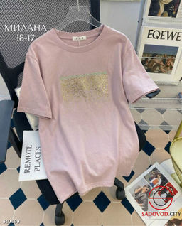 Футболка со стразами и рисунком