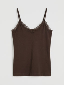 V Yaka Dantelli ?p Ask?l? Kad?n Atlet