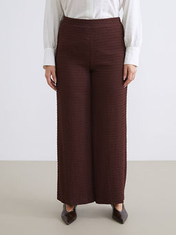 Beli Lastikli Dokulu Kad?n Pantolon