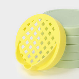 Цена за 2 шт. Крышки для консервирования Альтернатива «Хозяюшка», 82 мм, набор 10 шт., сливная крышка в подарок, МИКС