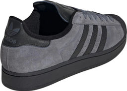 Кроссовки взрослые