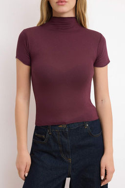 Murdum Fitted/Vucuda Oturan Dik Yaka K?sa Kollu Premium Yumusak Orme Bluz TWOSS26BZ00445