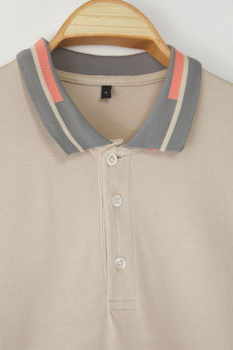 TRENDYOL MAN Tas Regular Polo Yaka Renk Bloklu Polo Yaka T-shirt TMNSS25PO00048 - Trendyolmilla фото 4