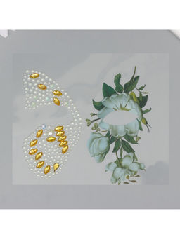 Цена за 2 шт. Наклейка - стразы на лицо Крыло бабочки и белые розы, 16?17 см