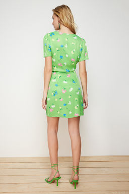 Yesil Cicekli A Kesim Derin V Yaka Saten Mini Dokuma Elbise TWOSS24EL00161