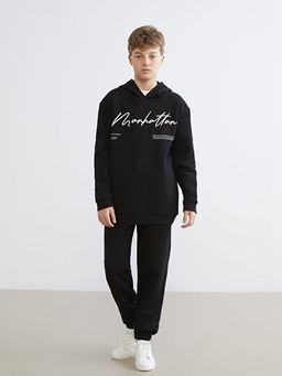 Kap??onlu Erkek ?ocuk E?ofman Tak?m