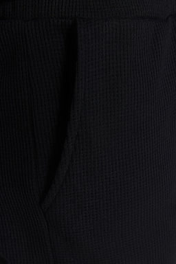 2li Paket Siyah-Gri Regular/Normal Kesim Dokulu Kordonlu Sort & Bermuda TMNSS23SR00076