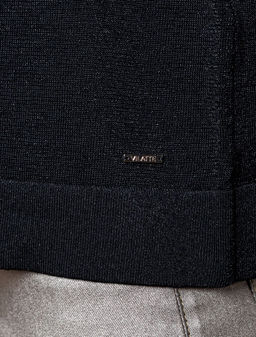 Тонкий джемпер из вискозы с мягким люрексом