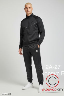 Мужской спортивный костюм на флисе