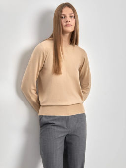 EMKA // Нежный джемпер из трикотажа с шелком  фото 4