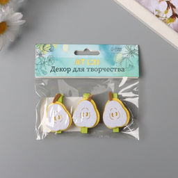 Цена за 2 шт. Прищепки для декора «Половинка груши», 3 шт., 1.3×3×4.8 см