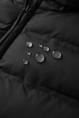 CHALECO ULTRALIGERO CAPUCHA WATER REPELLENT / Negro - Zara фото 9