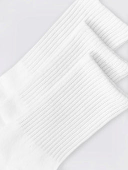 Мультипак детских высоких носков (3 пары) белого цвета