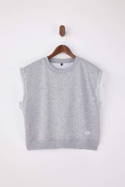 Gri Melanj Relaxed Kal?p Kolsuz Brode ve Dokuma Etiket Detayl? Orme Bluz TWOSS26BZ00233